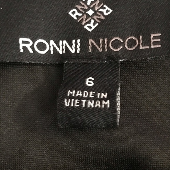 RONNI NICOLE dress - Picture 6 of 8